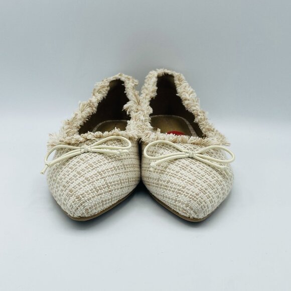 Report Shoes Womens Size 6 Beige Flats Distressed Loafers Pointed Slip On - Picture 4 of 11